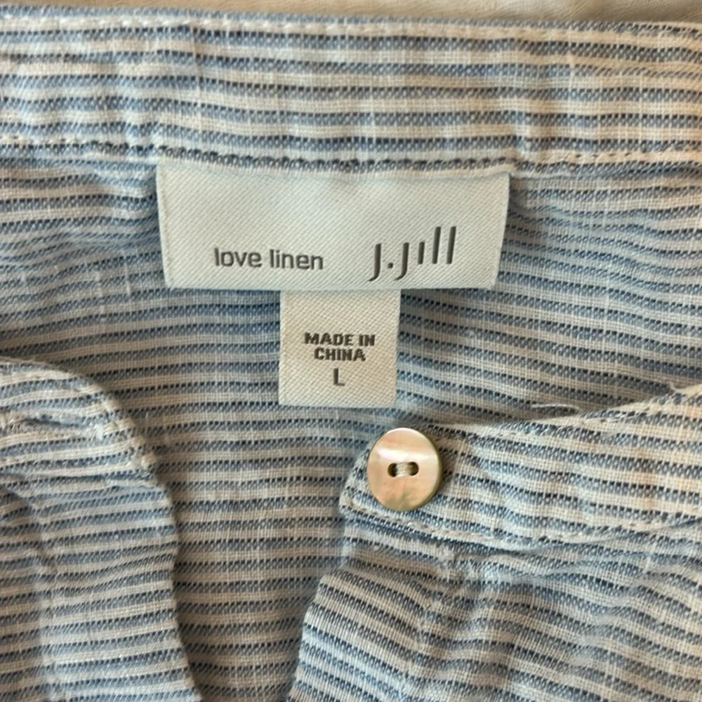 Women’s J.Jill 100% Linen Blue Button Up Long Sleeve Shirt Size Large - Picture 6 of 7